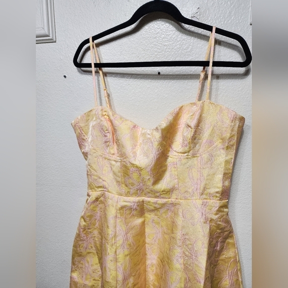 Lulus Meet for Tea Yellow Jacquard Bustier Midi Dress With Pockets XL Wedding - Picture 8 of 12